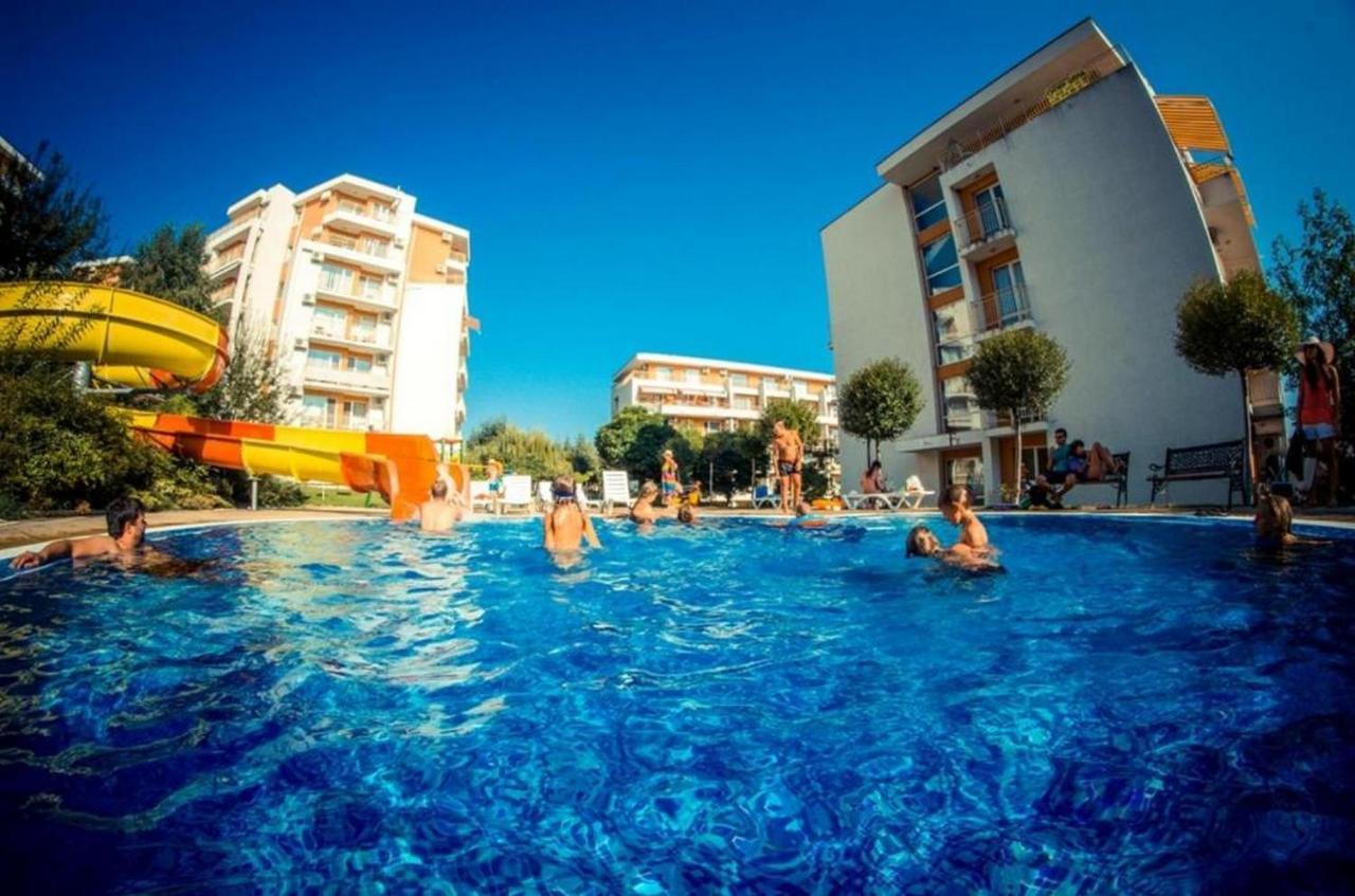 Fort Noks - Menada Apartments سفيتي فلاس المظهر الخارجي الصورة
