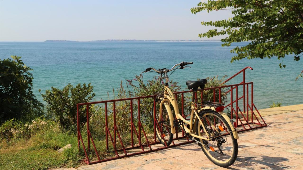 Fort Noks - Menada Apartments سفيتي فلاس المظهر الخارجي الصورة